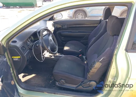 2010 Hyundai Accent Gs из США, поврежденный, VIN KMHCM3AC2AU159393